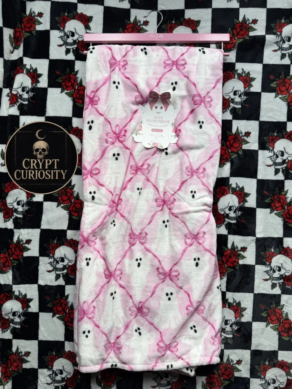 BRAND NEW HALLOWEEN COQUETTE PINK GHOST AND BOWS SOFT PLUSH BLANKET